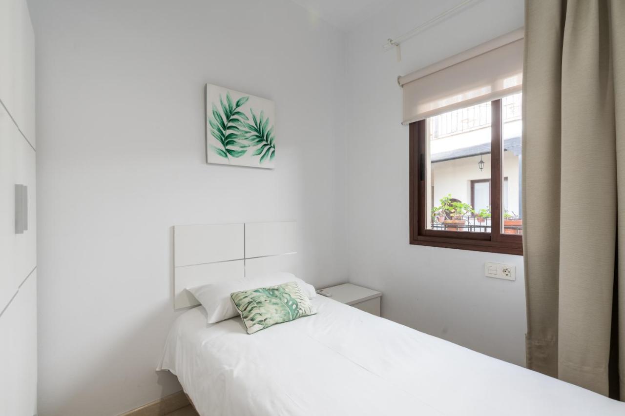 세비야 Lumbreras Host 아파트 외부 사진