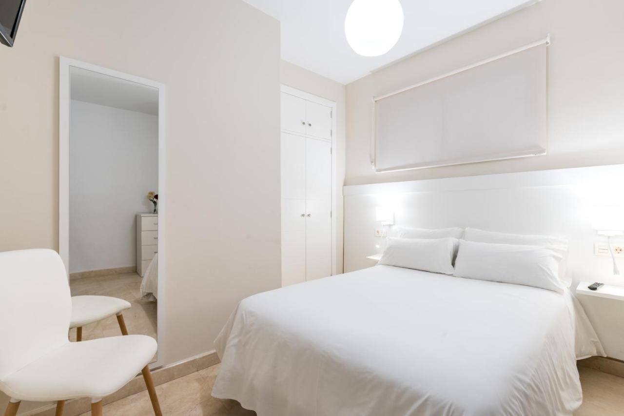 세비야 Lumbreras Host 아파트 외부 사진