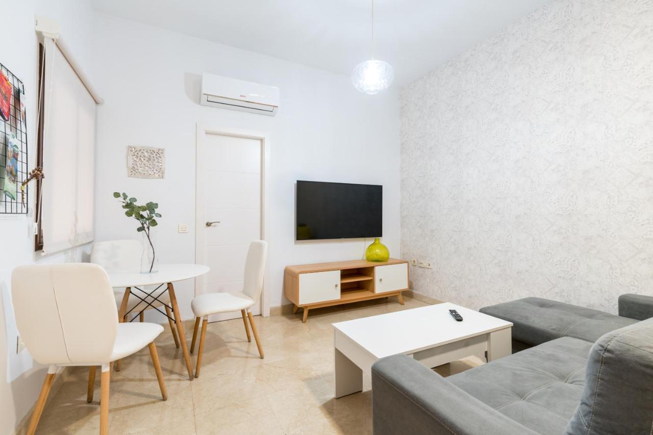 세비야 Lumbreras Host 아파트 외부 사진